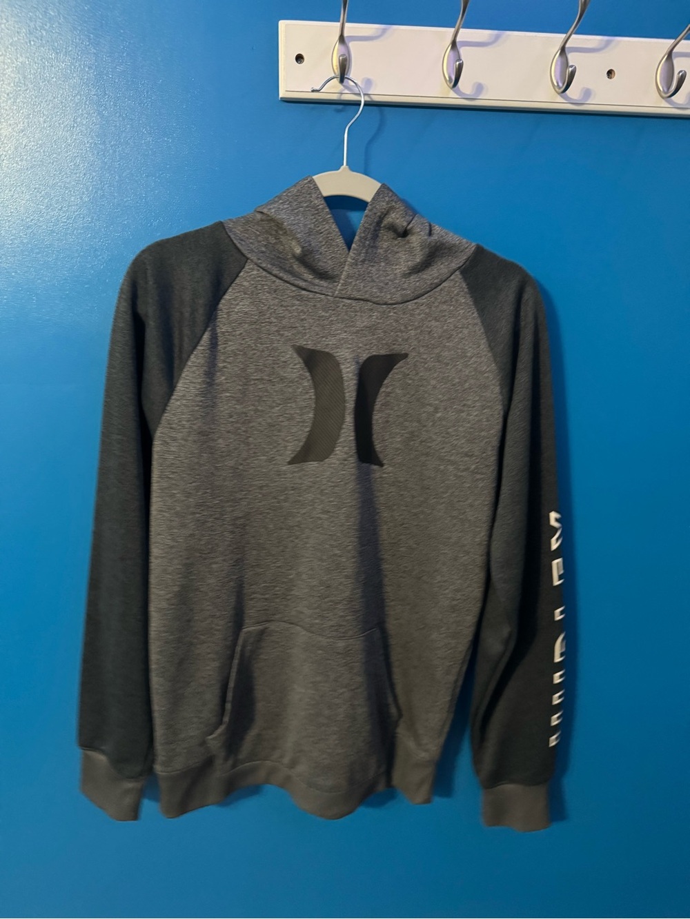 Hurley Boy’s Dark Gray Pullover Hoodie Sweatshirt Size XL